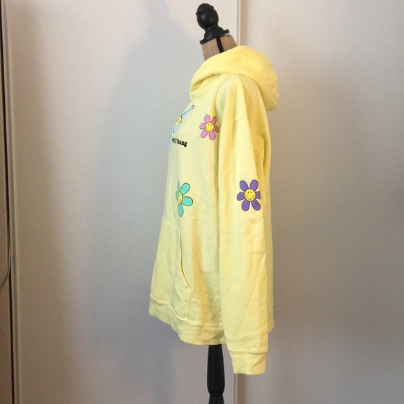 By Samii Ryan Lil Thang Pigment Dyed Hoodie - Picture 9 of 11